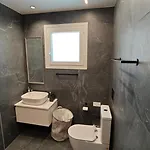 Modern 1-bedroom In With A Private Garden Ideal For Long And Remote Work * Larnaca