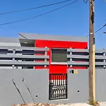 Modern 1-bedroom In With A Private Garden Ideal For Long And Remote Work Lejlighed *