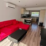 Modern 1-bedroom In With A Private Garden Ideal For Long And Remote Work Larnaca