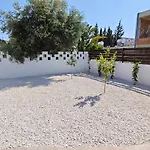 Lejlighed Modern 1-bedroom In With A Private Garden Ideal For Long And Remote Work