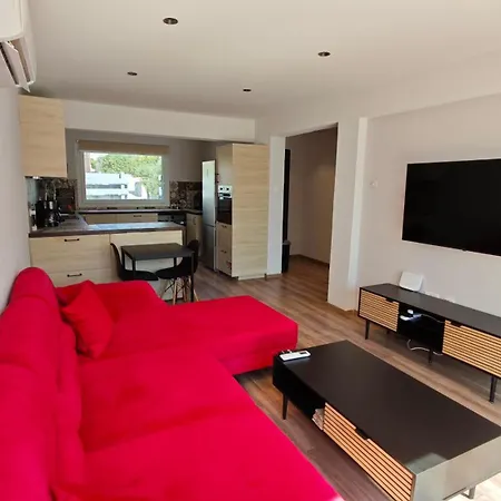 Modern 1Br House With Garden Near Larnaca Beach & Airport